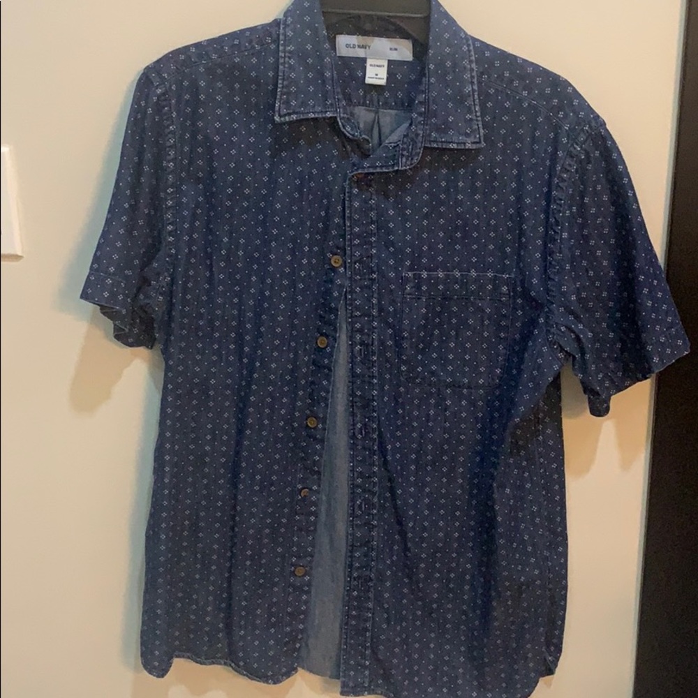 Short sleeve casual shirt